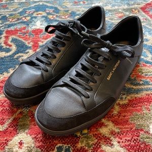 SAINT LAURENT COURT CLASSIC SNEAKERS IN PERFORATED AND SMOOTH LEATHER